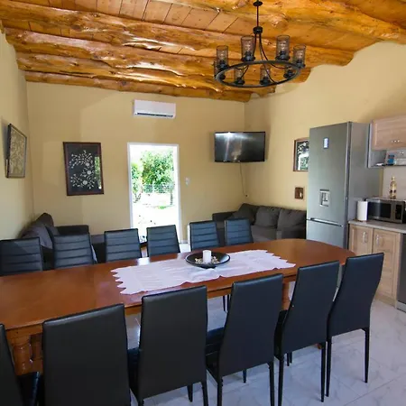 Olive Tree With Private Pool & Jacuzzi Villa