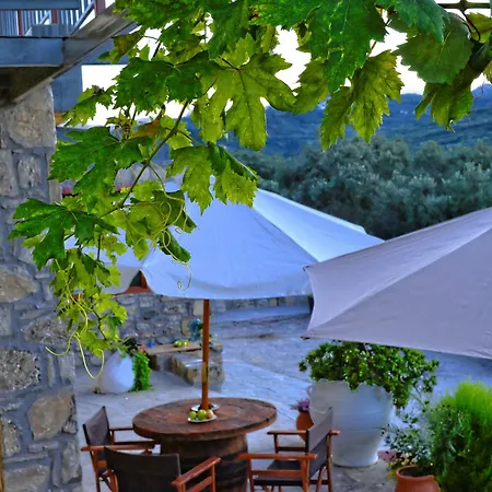 Olive Tree With Private Pool & Jacuzzi * Kíssamos